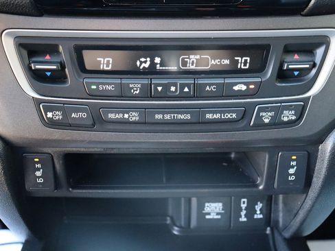 Used 2017 Honda Pilot EX-L image 33