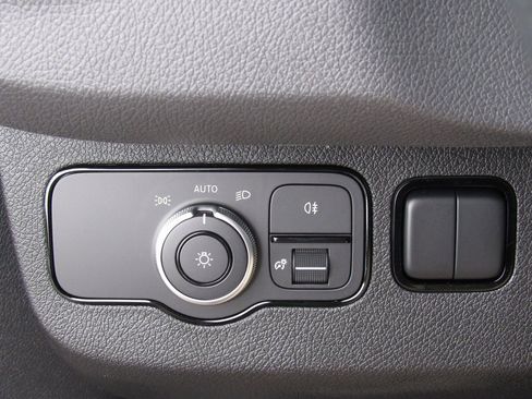 New 2025 Mercedes-Benz Sprinter 2500 image 35