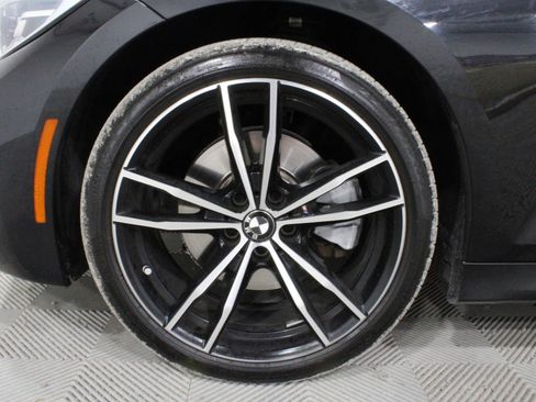 Used 2021 BMW 330i xDrive Sedan w/ M Sport Package image 34