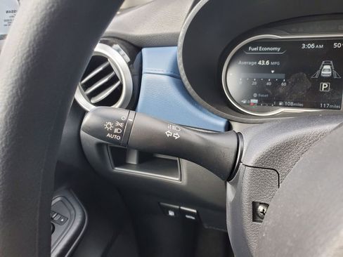 New 2025 Nissan Versa SV w/ Trunk Package image 21