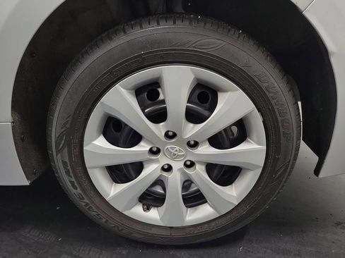Used 2023 Toyota Corolla LE FWD image 10