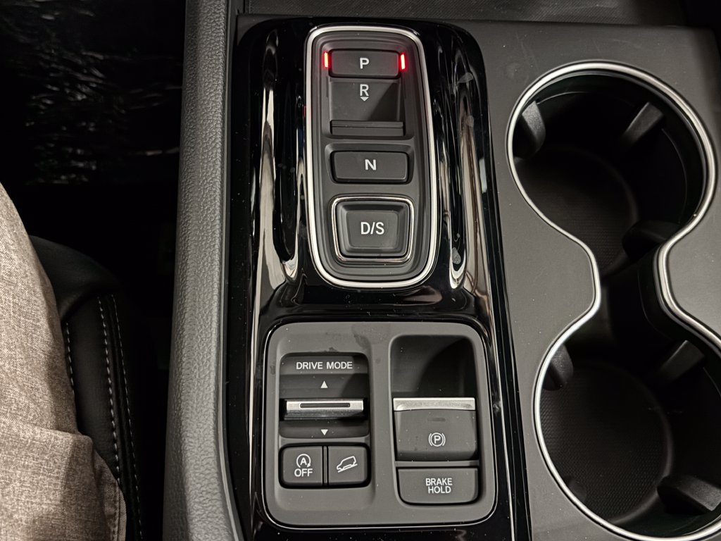 New 2026 Honda Pilot Touring image 21