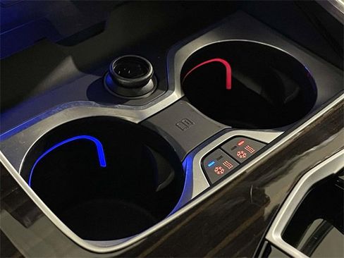 Used 2023 BMW X7 xDrive40i w/ Executive Package image 37