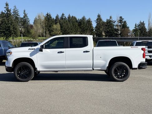 New 2026 Chevrolet Silverado 1500 LT Trail Boss w/ Convenience Package II AWD/4WD image 2