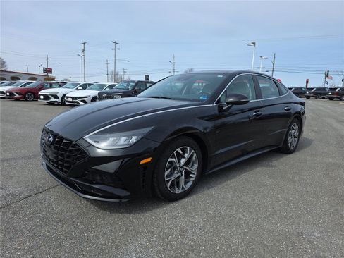 Used 2022 Hyundai Sonata SEL w/ Convenience Package image 9