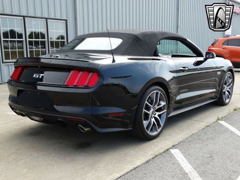 Used 2015 Ford Mustang GT Premium image 7