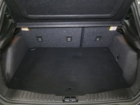 Used 2017 Ford Focus ST image 12