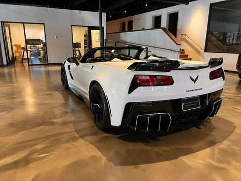 Used 2017 Chevrolet Corvette Grand Sport image 4