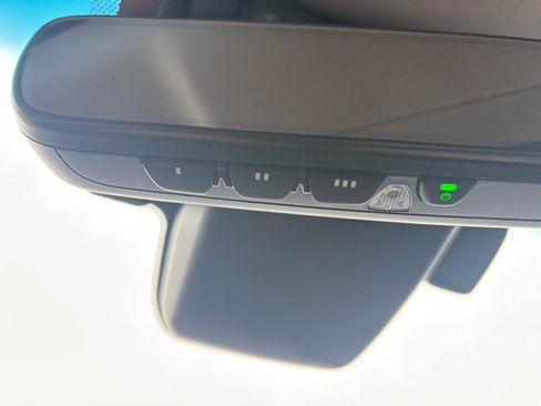 Used 2017 Lexus ES 300h image 32