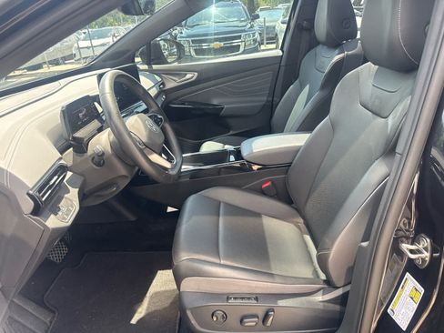Used 2023 Volkswagen ID.4 Pro S RWD image 18