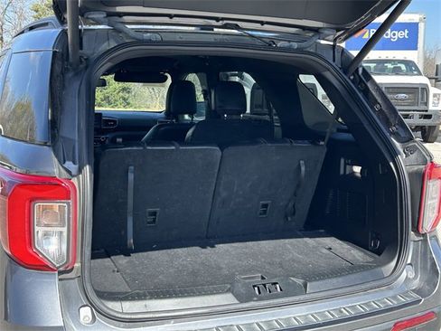 Used 2023 Ford Explorer ST-Line image 28