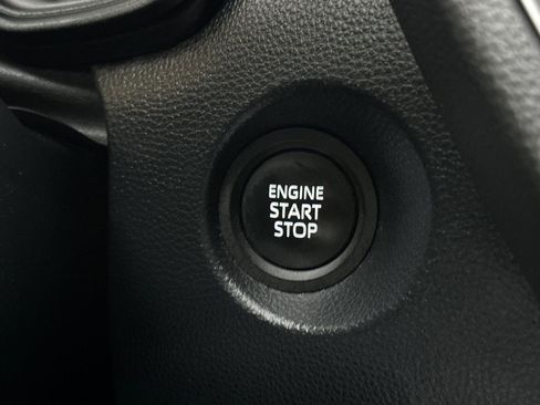 Used 2024 Toyota Corolla Cross LE image 21