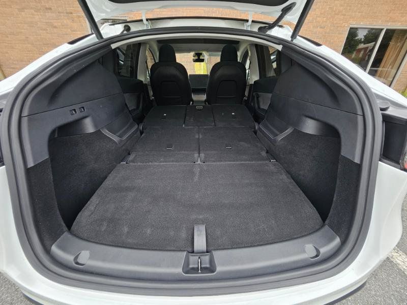 Used 2025 Tesla Model Y Long Range AWD/4WD image 76