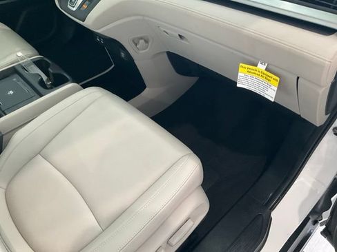 Certified 2026 Honda Odyssey EX-L image 25