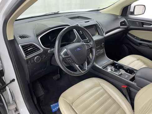 Used 2020 Ford Edge SEL image 20