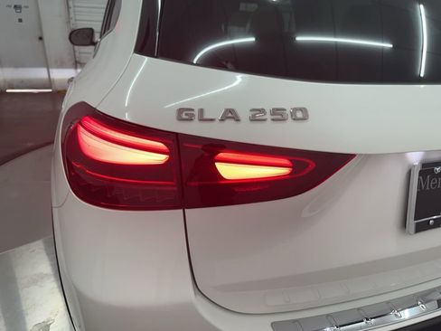 Used 2026 Mercedes-Benz GLA 250 4MATIC image 28
