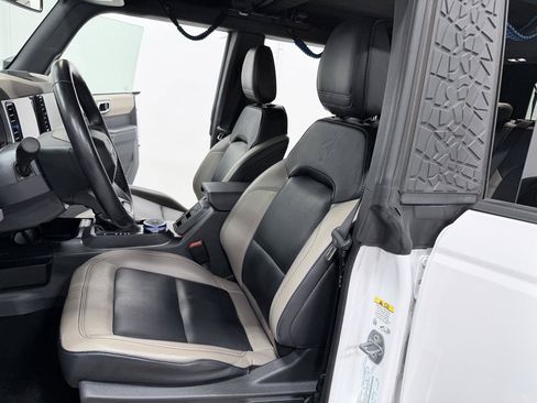 Used 2024 Ford Bronco Wildtrak AWD/4WD image 29