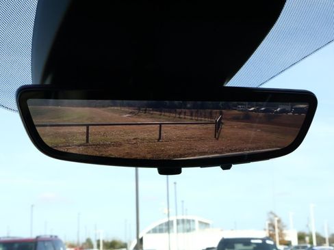 Used 2023 GMC Yukon XL Denali Ultimate image 34