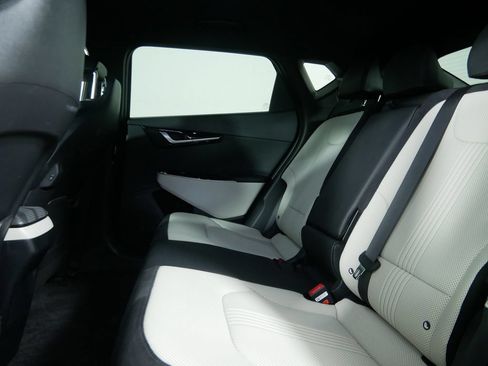 Used 2024 Kia EV6 GT-Line w/ GT-Line White Seat Package AWD/4WD image 18