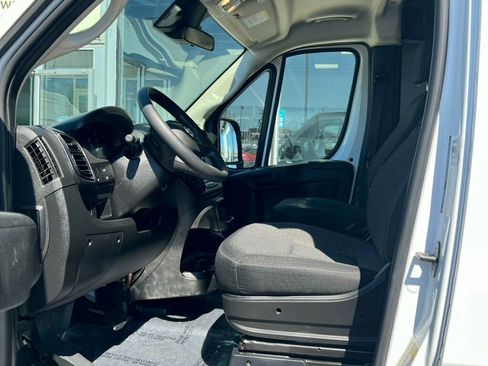 Used 2025 RAM ProMaster 2500 w/ U-Haul Equipment Group FWD image 16