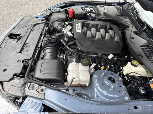 Used 2024 Ford Mustang GT Premium image 36