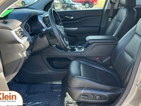 Used 2023 GMC Acadia SLT w/ Trailering Package image 16