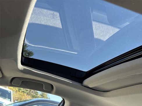 Used 2025 Honda Accord Touring image 14