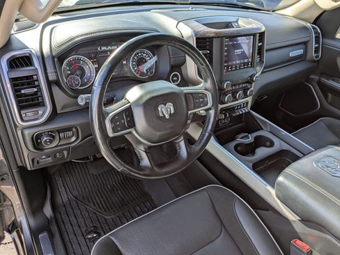 Used 2020 RAM 1500 Laramie image 16