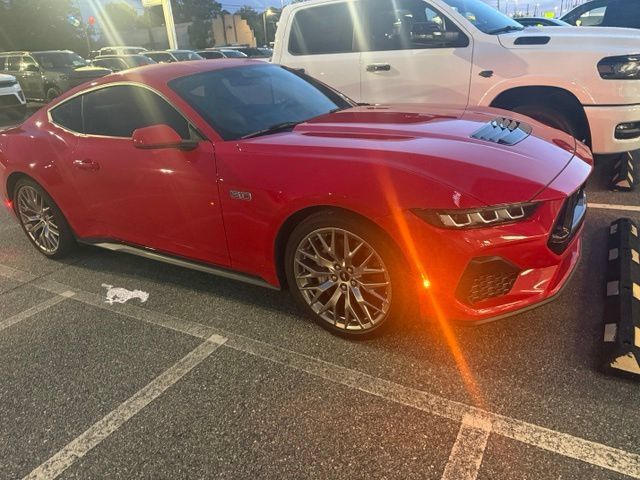 Used 2024 Ford Mustang GT Premium RWD image 1