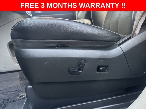 Used 2019 Dodge Grand Caravan SXT FWD image 13
