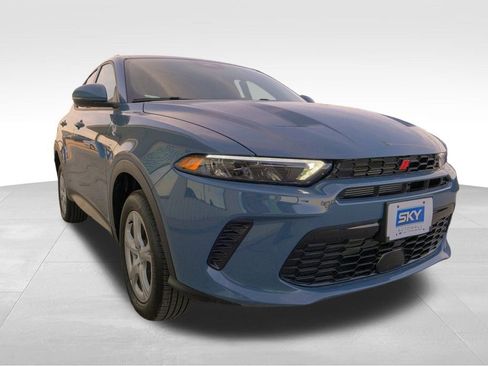 Used 2024 Dodge Hornet GT w/ Cold Weather Group image 11