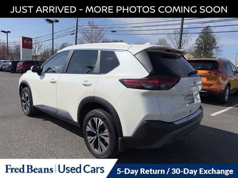 Certified 2023 Nissan Rogue SV w/ SV Premium B Package image 6
