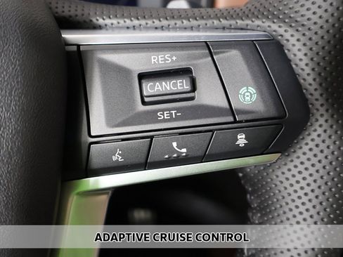 New 2025 Mitsubishi Outlander SEL image 6