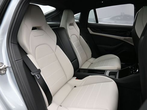 New 2026 Porsche Panamera 4 image 27