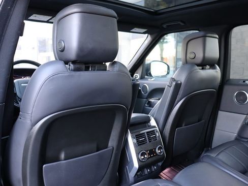 Used 2019 Land Rover Range Rover Sport HSE image 39