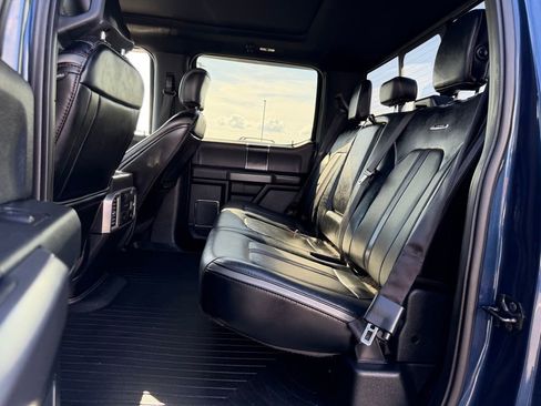 Used 2018 Ford F150 Platinum w/ Equipment Group 701A Luxury image 16