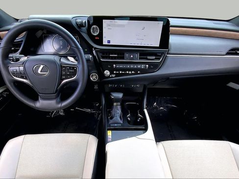 Certified 2024 Lexus ES 350 w/ Premium Package FWD image 16