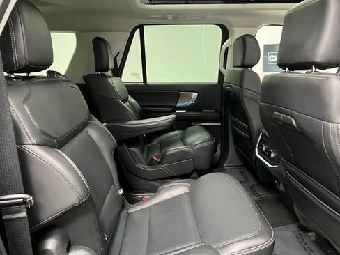 Used 2025 Ford Expedition Max Platinum image 54