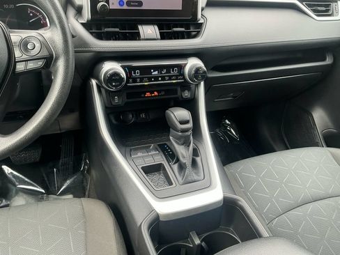 Used 2024 Toyota RAV4 XLE FWD image 12