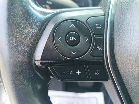 Used 2021 Toyota Venza XLE w/ Softex Package AWD/4WD image 17