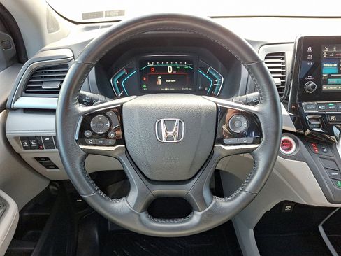 Used 2018 Honda Odyssey EX-L image 22