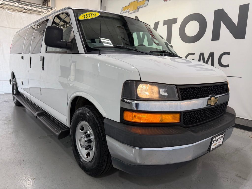 Used 2020 Chevrolet Express 3500 LT w/ LT Preferred Equipment Group RWD image 36
