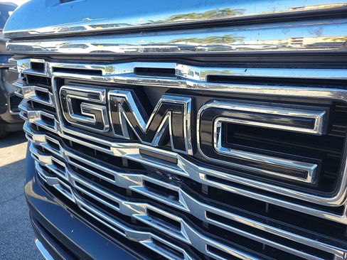 Used 2024 GMC Sierra 1500 Denali w/ Technology Package image 8