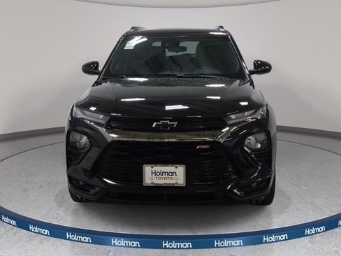 Used 2022 Chevrolet TrailBlazer RS FWD image 3