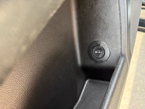 Used 2018 Cadillac XTS Luxury FWD image 18