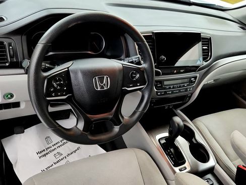 Used 2019 Honda Pilot EX image 25