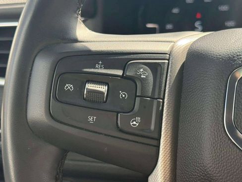 Used 2023 GMC Yukon XL Denali image 33