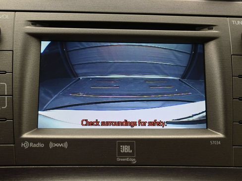 Used 2014 Toyota Prius Four FWD image 21