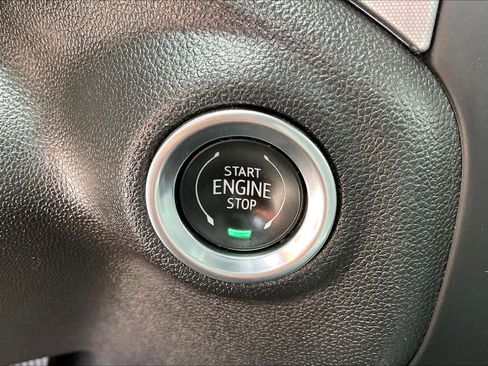 Used 2021 GMC Sierra 1500 SLT RWD image 33