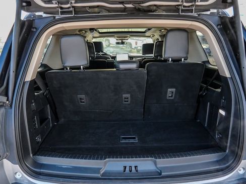 Used 2023 Ford Expedition XLT AWD/4WD image 49